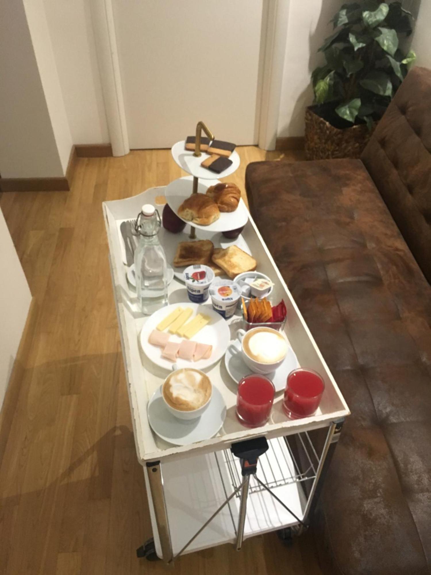 La Finestra Sul Colosseo B&B 1 Rome Luaran gambar
